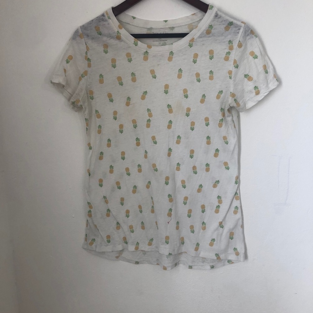 Pineapple tee